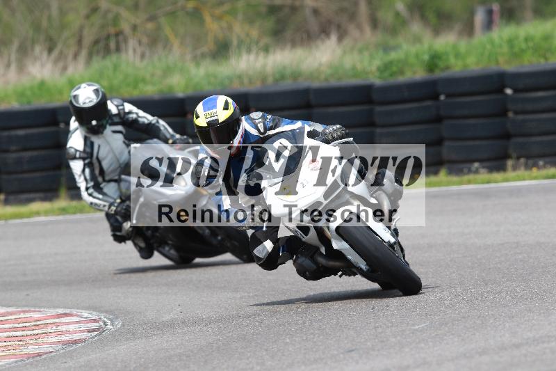 Archiv-2022/13 25.04.2022 Plüss Moto Sport ADR/Freies Fahren/20